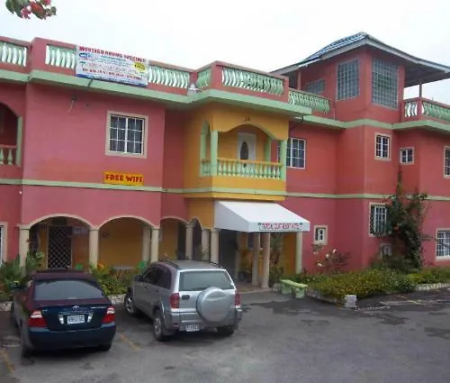 Tropical Court Hotel Montego Bay