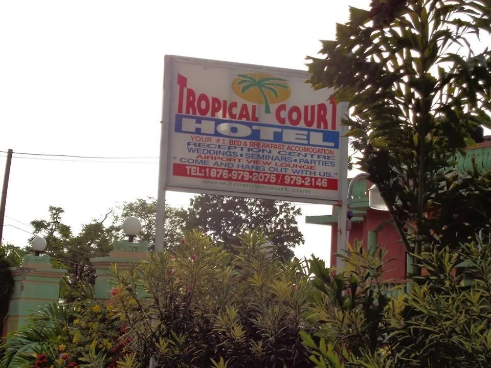 Tropical Court Hotel Falmouth